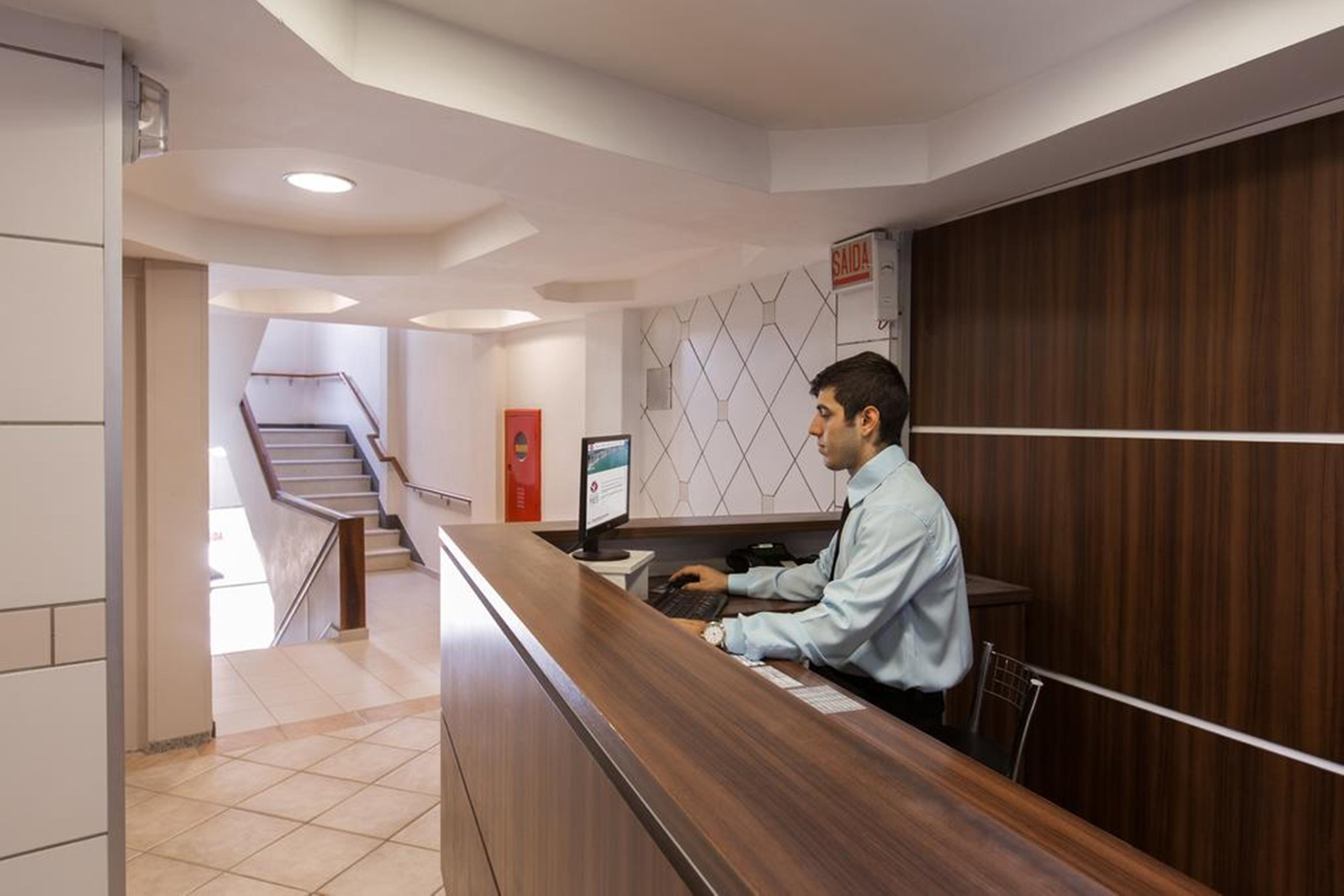 Brasil Express Hotel Balneario Camboriu Bagian luar foto